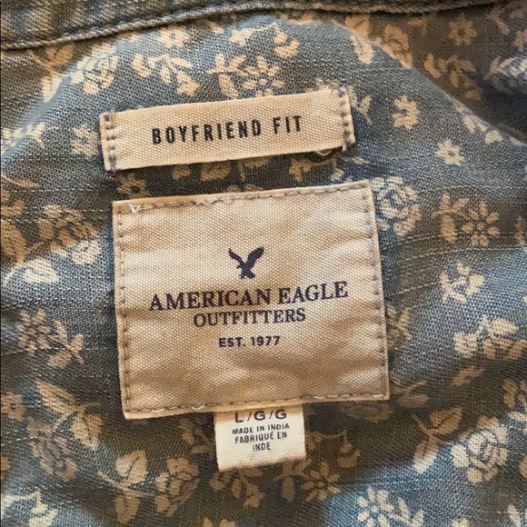 American Eagle Button-Up Jean Long Sleeve - Picture 2 of 2